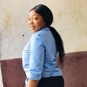 Meet your Posher, Cabrelle